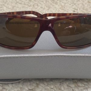 CALVIN KLEIN RECTANGULAR BROWN TORTOISE POLARIZED SUNGLASSES